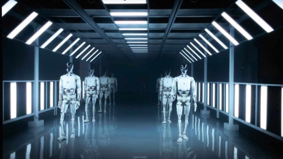 تحول بزرگ چین در هوش مصنوعی فیزیکی: معرفی ربات IRON و خودروی پرنده XPENG