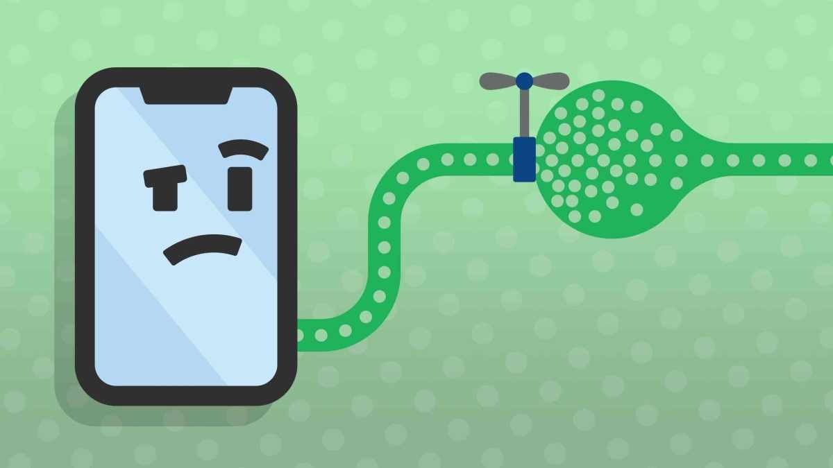 چرا گوشیها عمداً کند میشوند؟ همه چیز درباره کاهش سرعت یا گلوگاه در تلفنهای هوشمند